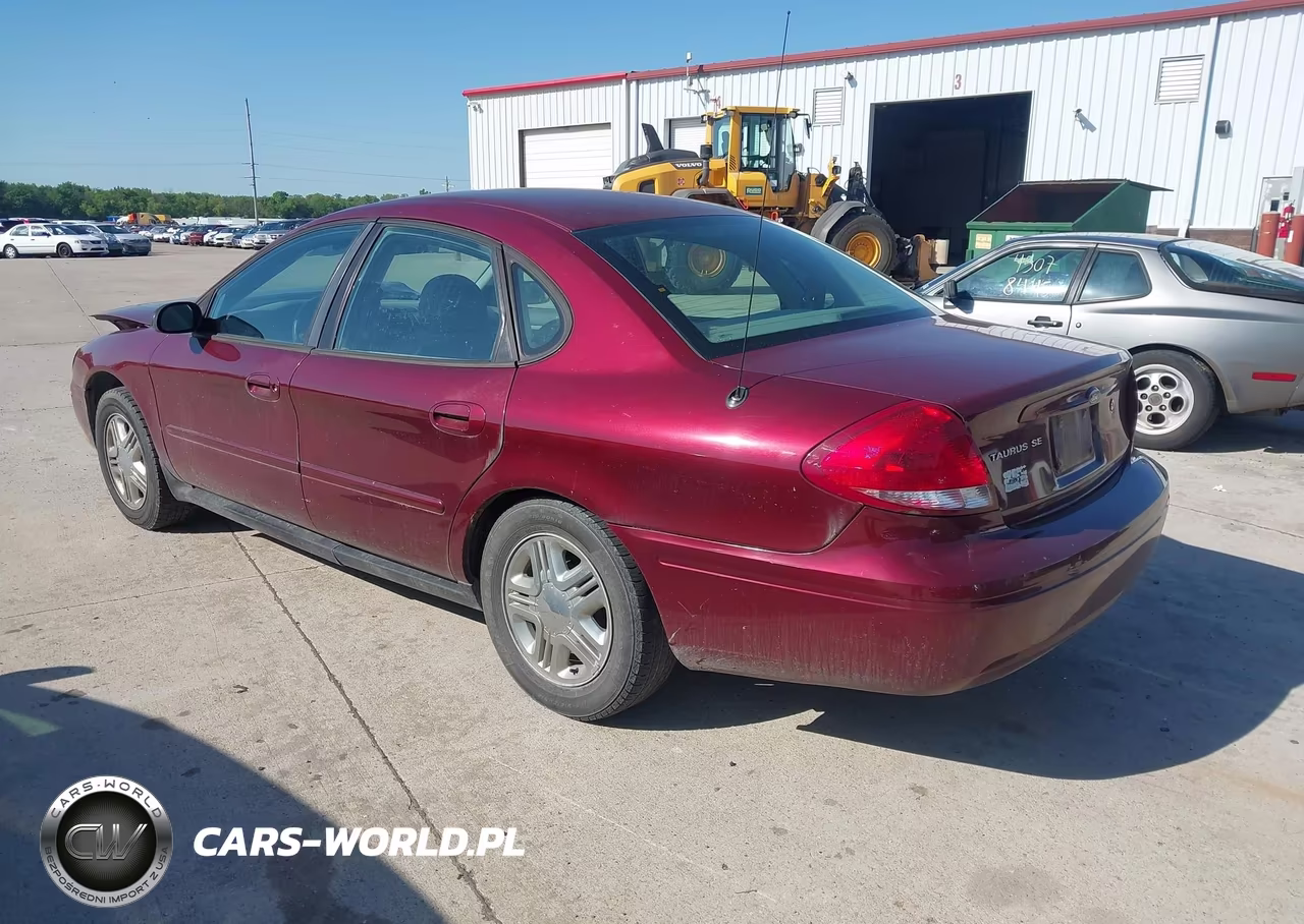 2005 Ford Taurus Se VIN:1FAFP53UX5A211182 - 3