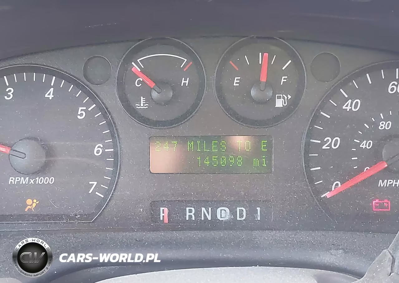 2005 Ford Taurus Se VIN:1FAFP53UX5A211182 - 7