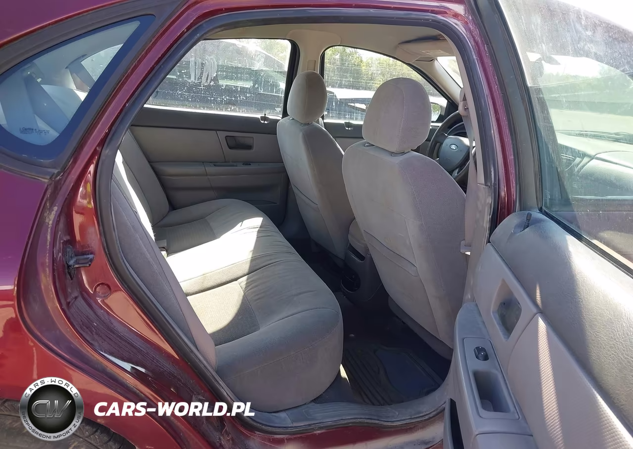 2005 Ford Taurus Se VIN:1FAFP53UX5A211182 - 8