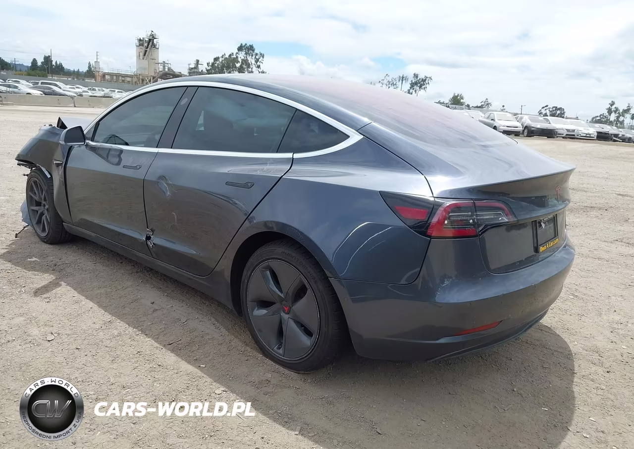2018 Tesla Model 3 Long Range-Mid Range VIN:5YJ3E1EA9JF021860 - 3
