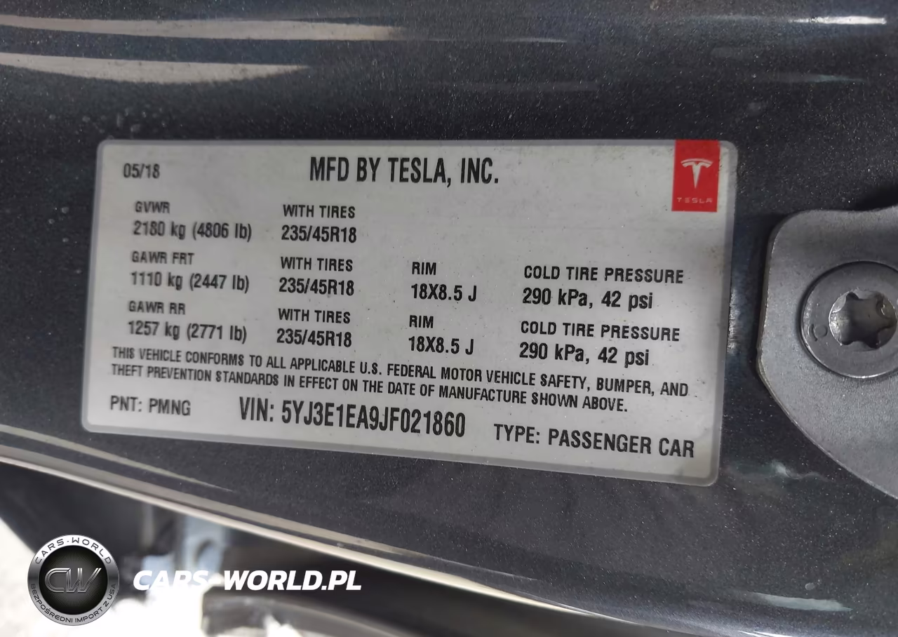 2018 Tesla Model 3 Long Range-Mid Range VIN:5YJ3E1EA9JF021860 - 9