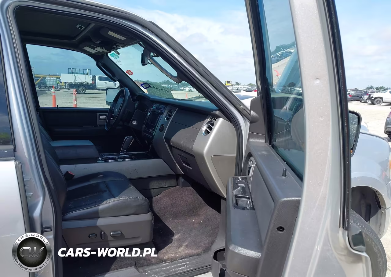 2011 Ford Expedition Limited VIN:1FMJU1K55BEF26049 - 5