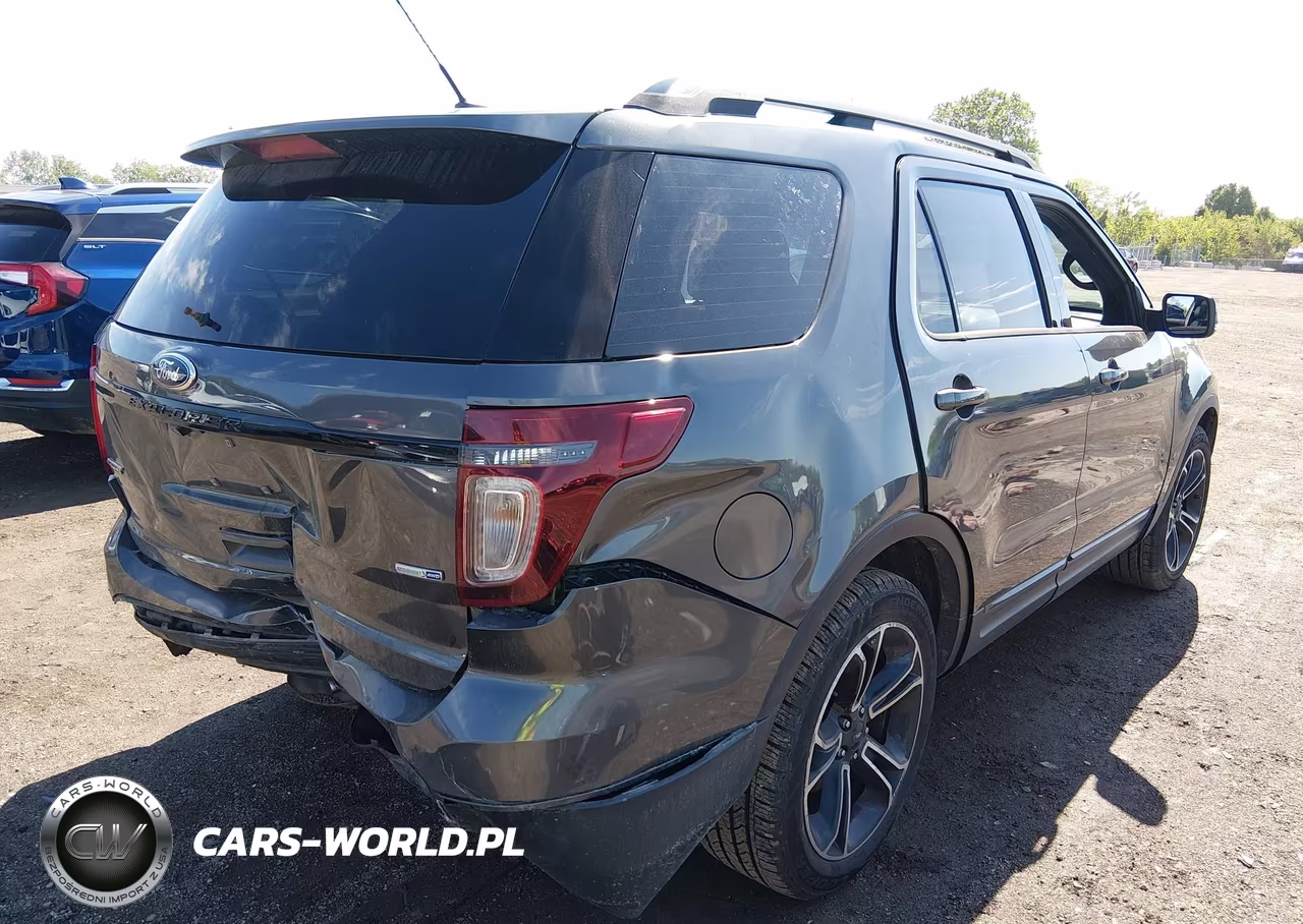 2015 Ford Explorer Sport VIN:1FM5K8GTXFGB88262 - 4