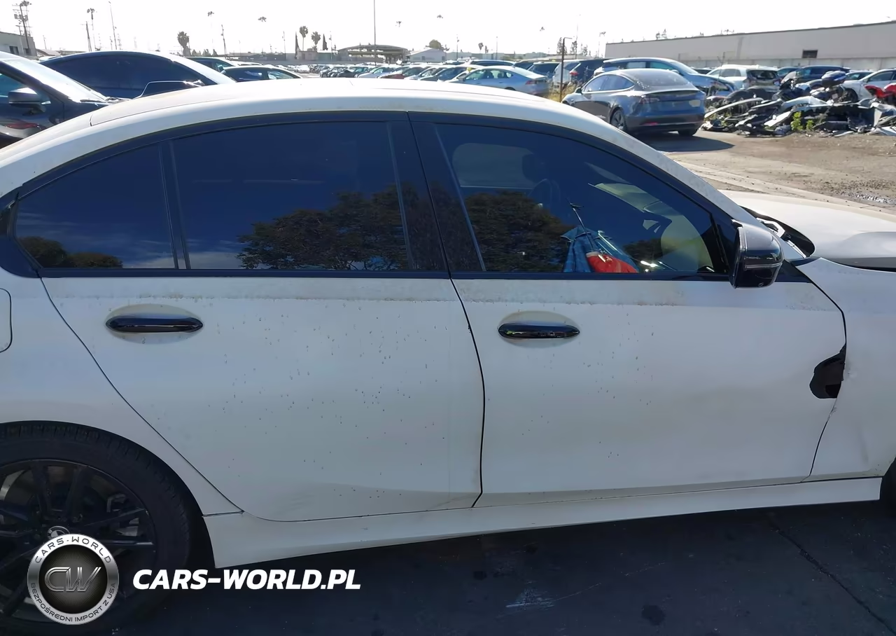 2023 BMW 330I VIN:3MW69FF06P8D71395 - 13