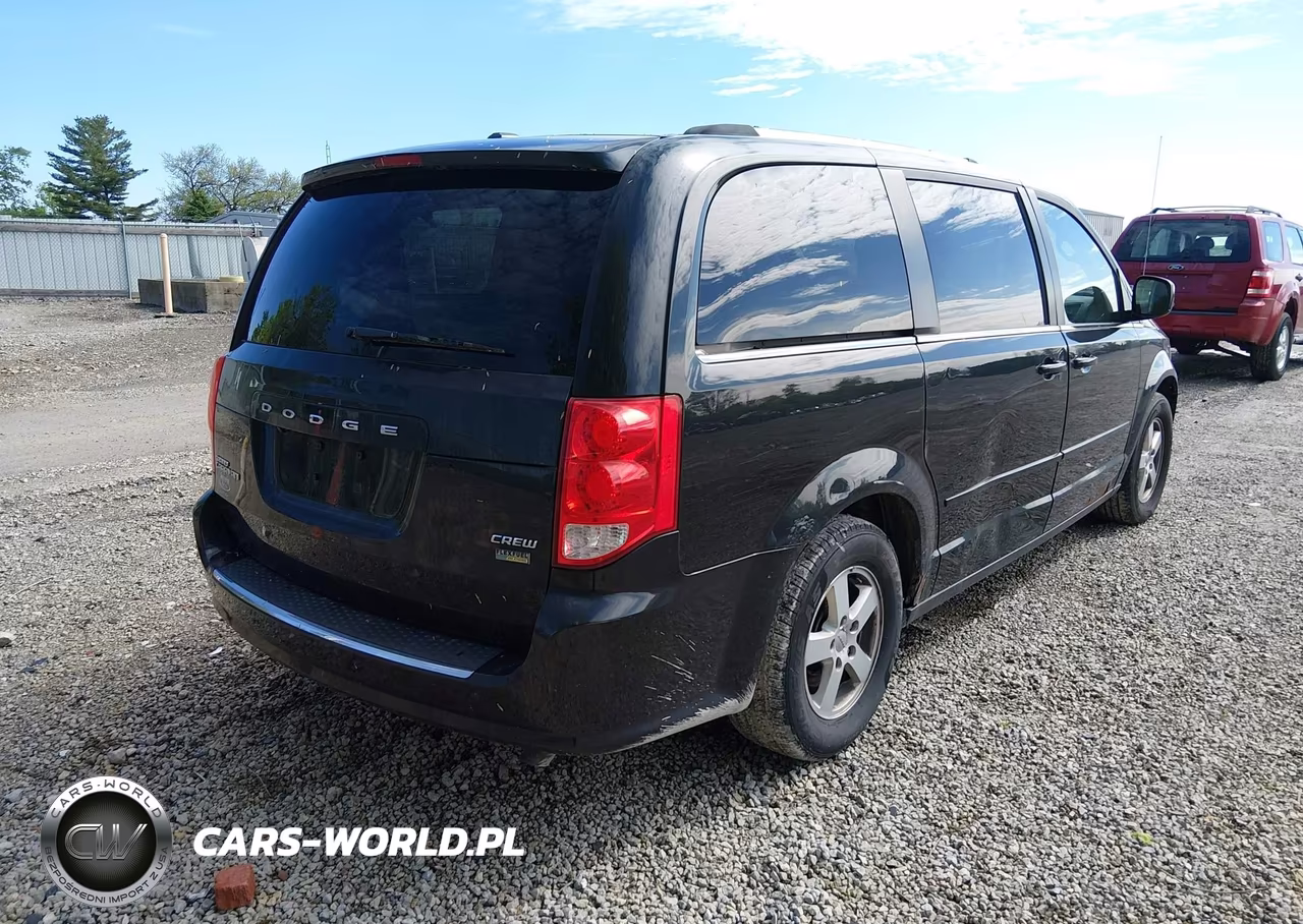 2011 Dodge Grand Caravan Crew VIN:2D4RN5DG6BR649889 - 4