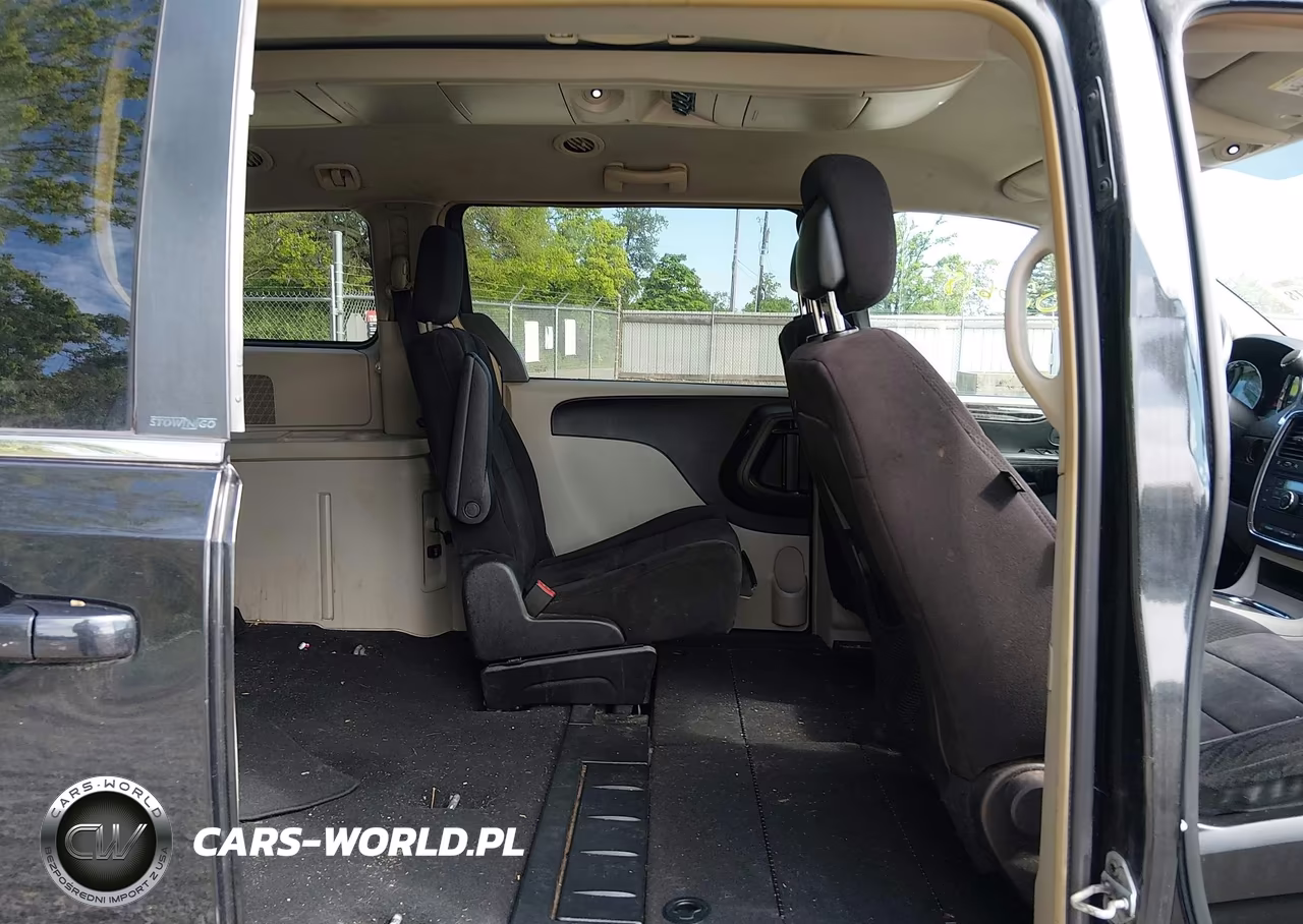 2011 Dodge Grand Caravan Crew VIN:2D4RN5DG6BR649889 - 8