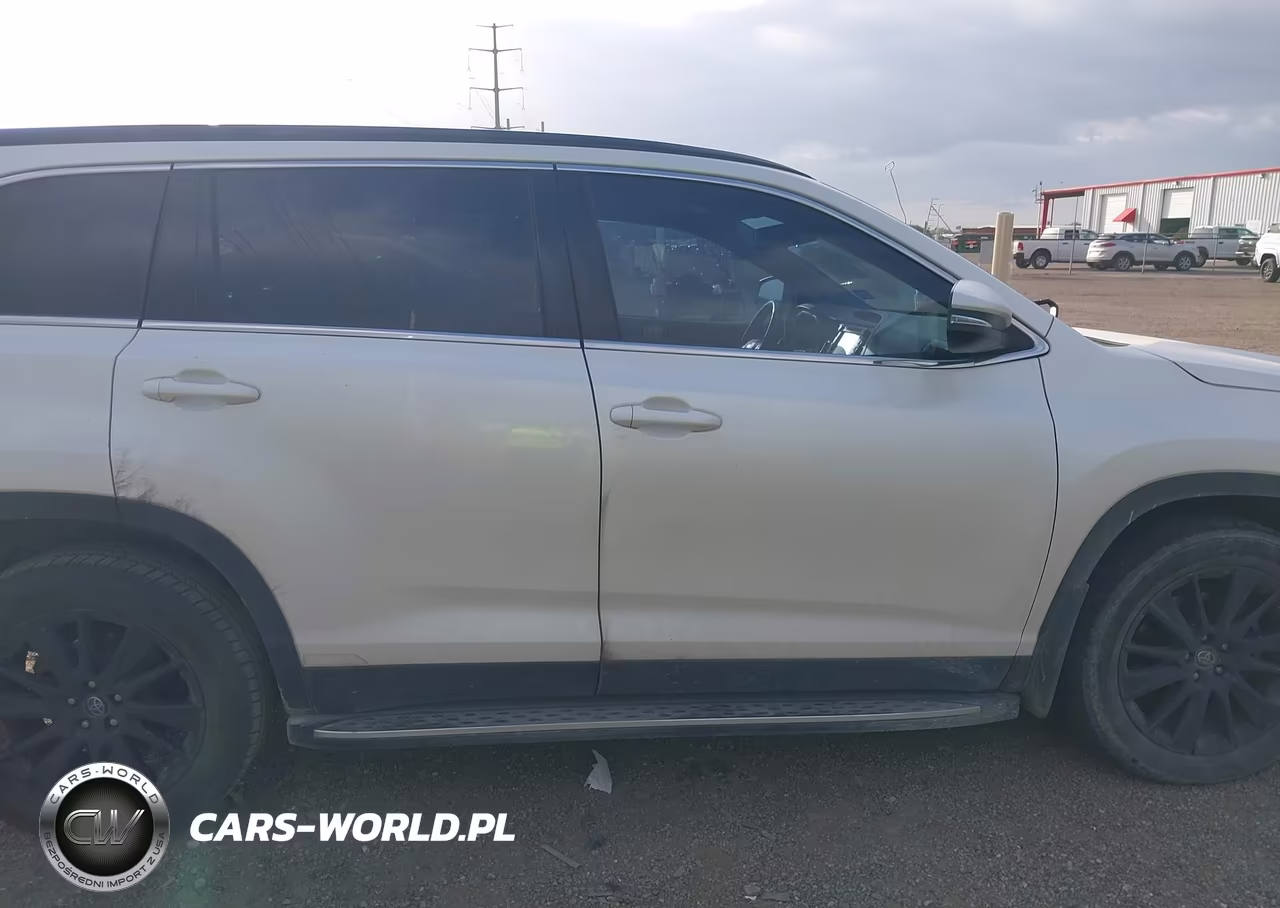 2019 Toyota Highlander Se VIN:5TDKZRFH7KS302420 - 13