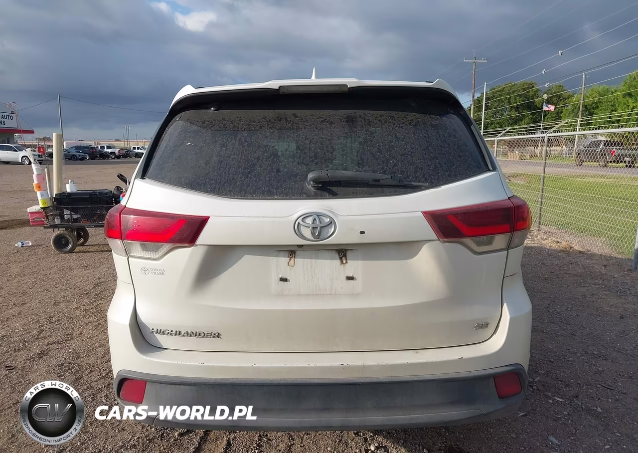 2019 Toyota Highlander Se VIN:5TDKZRFH7KS302420 - 16