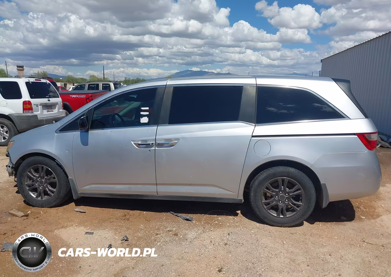 2011 Honda Odyssey Ex-L VIN:5FNRL5H67BB057806 - 15