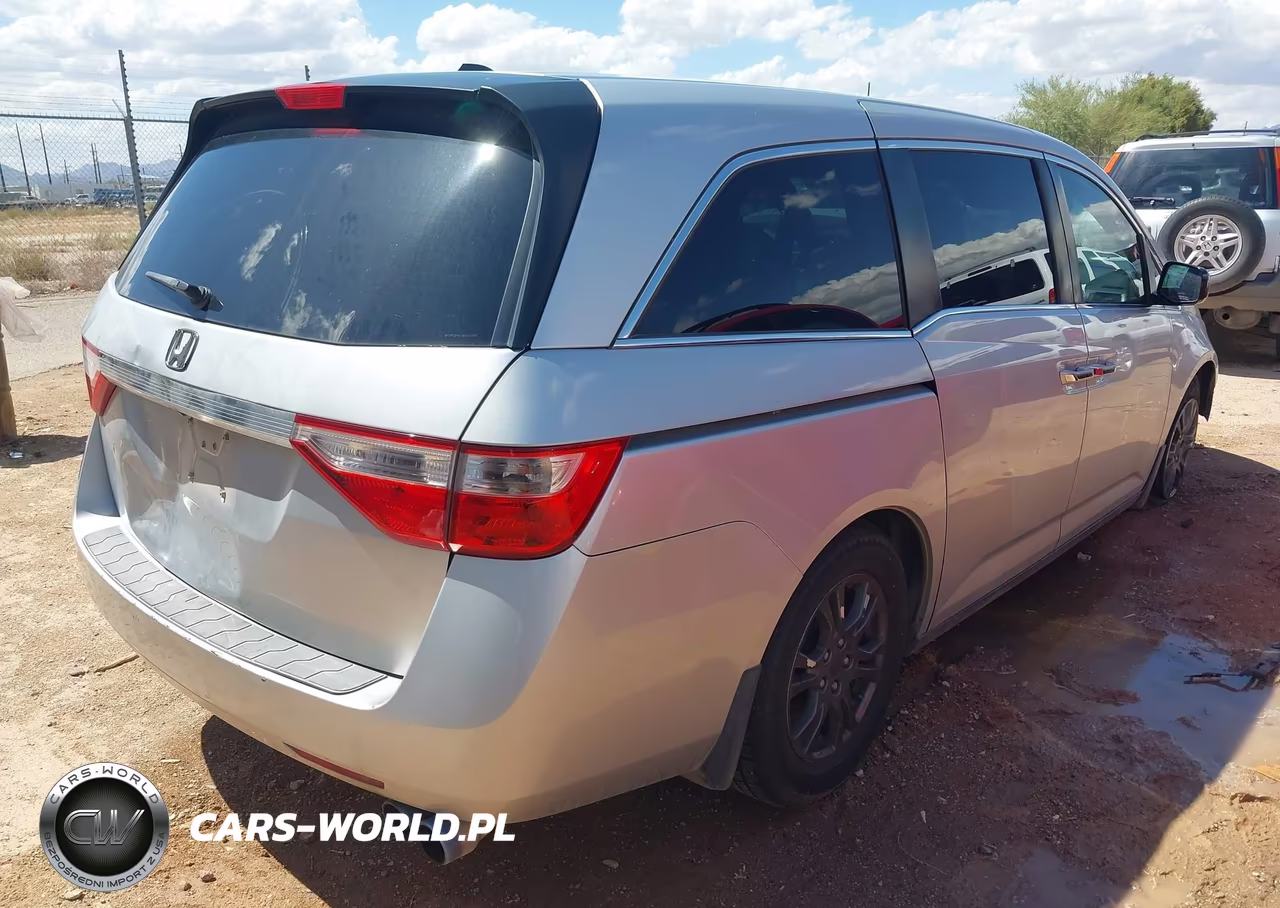 2011 Honda Odyssey Ex-L VIN:5FNRL5H67BB057806 - 4