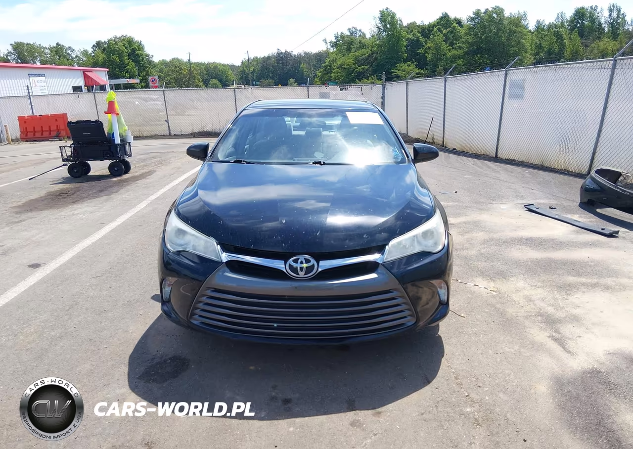 2016 Toyota Camry Le VIN:4T1BF1FK6GU126822 - 13