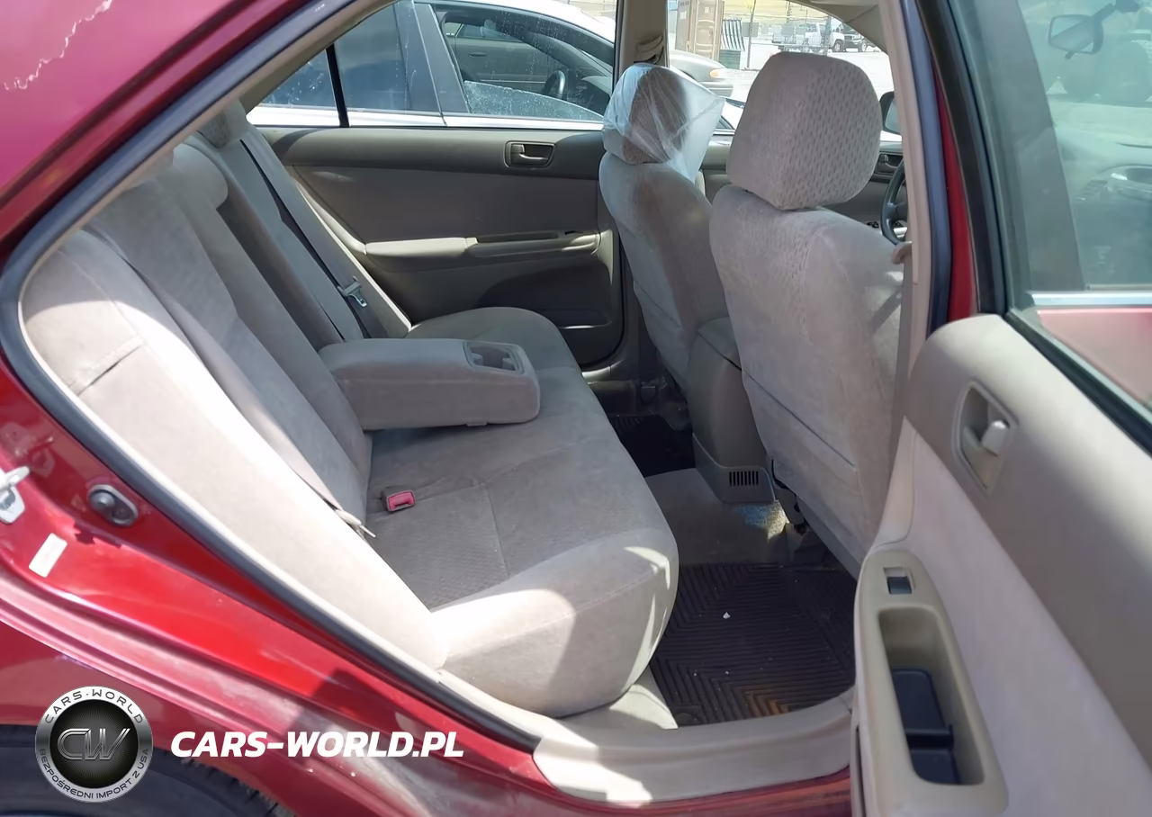 2002 Toyota Camry Le VIN:4T1BE32K72U083959 - 8