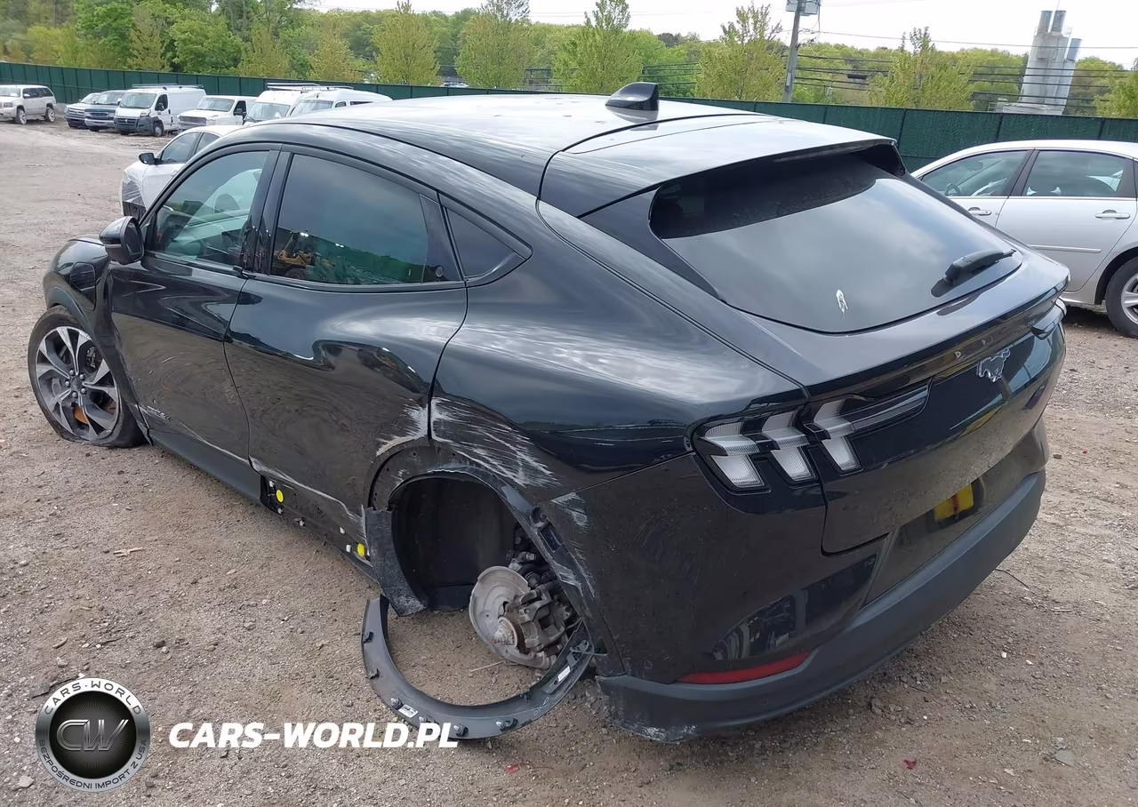2024 Ford Mustang Mach-E Select VIN:3FMTK1SU9RMA08746 - 3