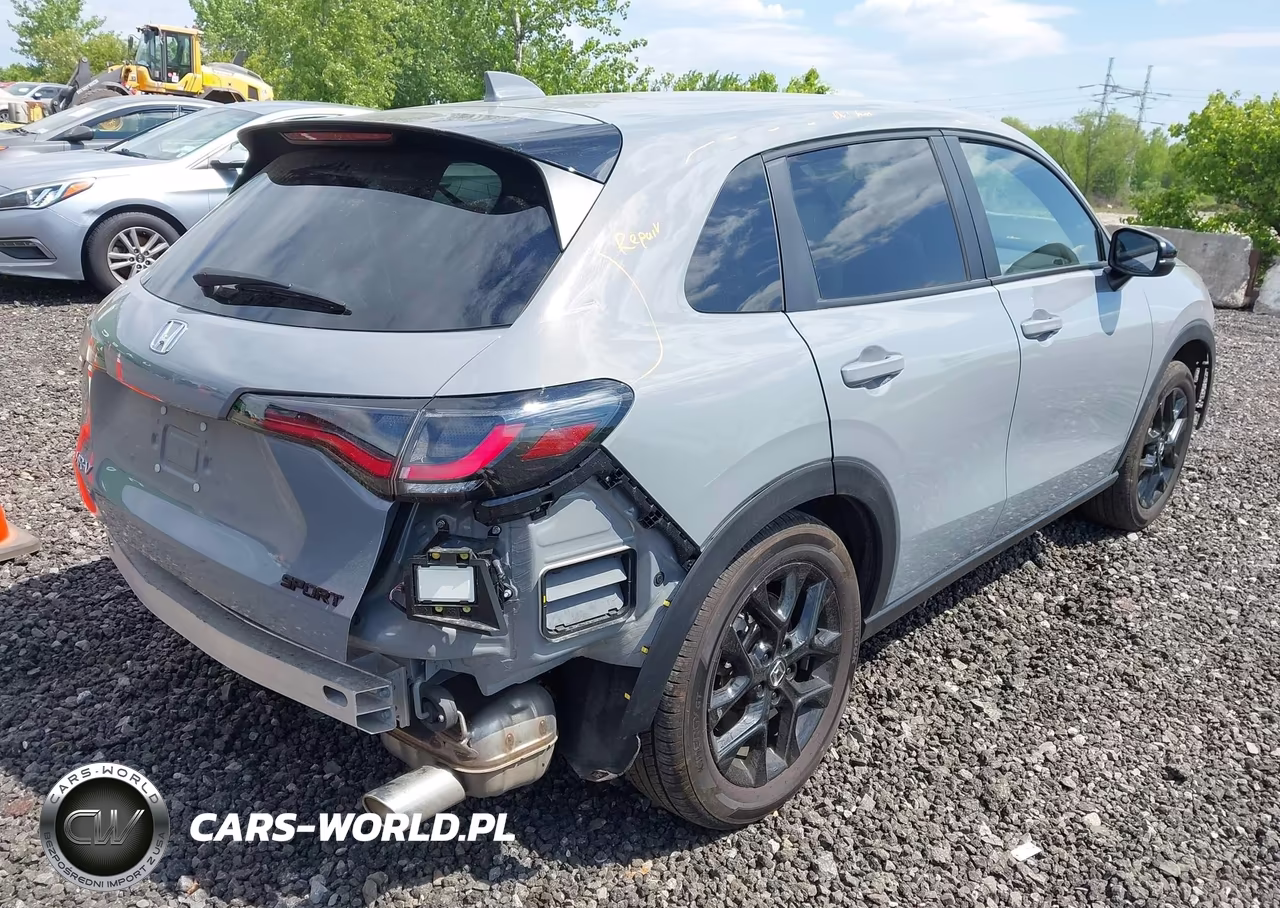 2025 Honda Hr-V Awd Sport VIN:3CZRZ2H55SM749220 - 4