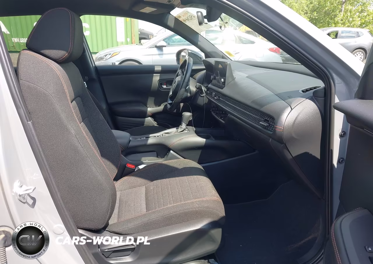 2025 Honda Hr-V Awd Sport VIN:3CZRZ2H55SM749220 - 5