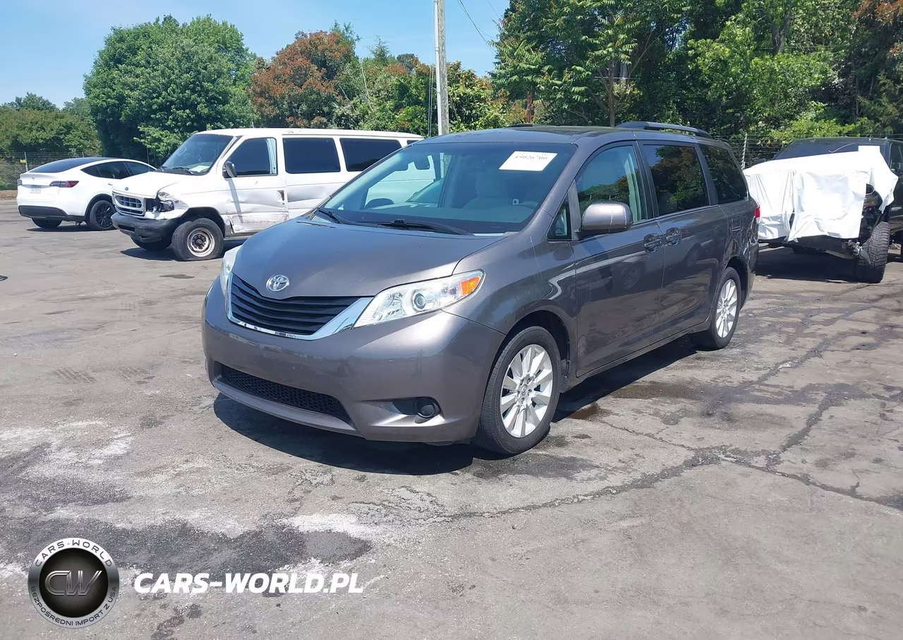 2014 Toyota Sienna Le 7 Passenger VIN:5TDJK3DC9ES091116 - 2