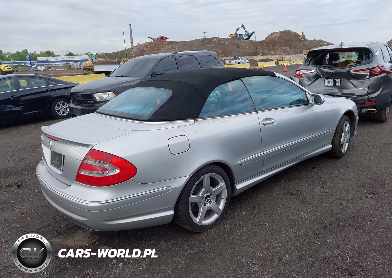 2005 Mercedes-Benz Clk 500 VIN:WDBTK75G85T054513 - 4