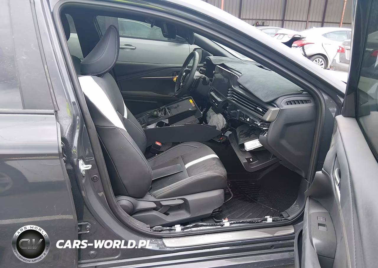 2026 Toyota Camry Se VIN:4T1DAACK9TU211594 - 5