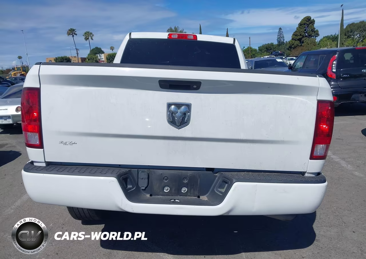 2017 Ram 1500 Express 4X2 6'4 Box VIN:3C6JR6AG4HG742120 - 16