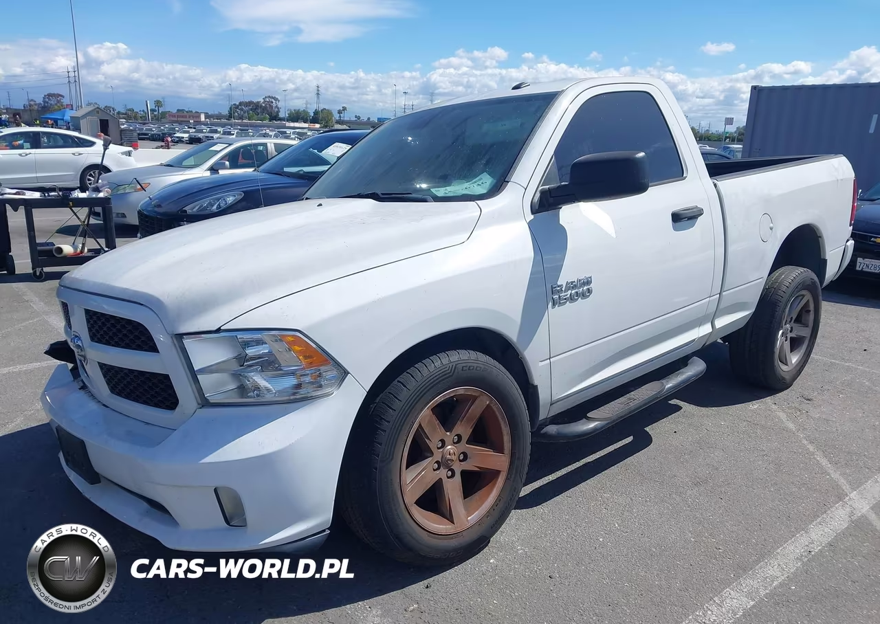 2017 Ram 1500 Express 4X2 6'4 Box VIN:3C6JR6AG4HG742120 - 2