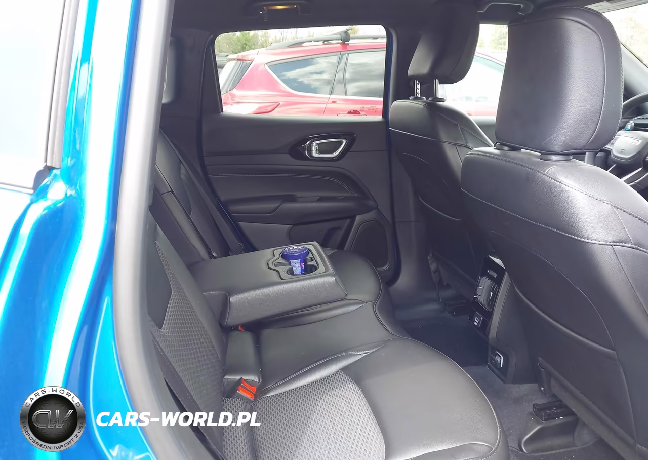 2022 Jeep Compass Altitude 4X4 VIN:3C4NJDBB3NT197152 - 8