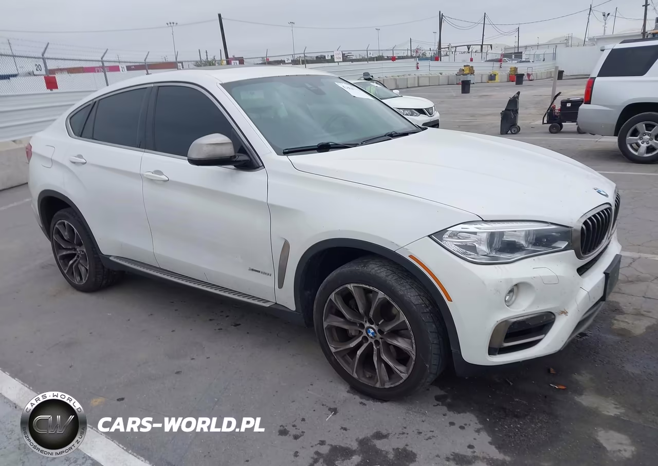 2016 BMW X6 xDrive50I