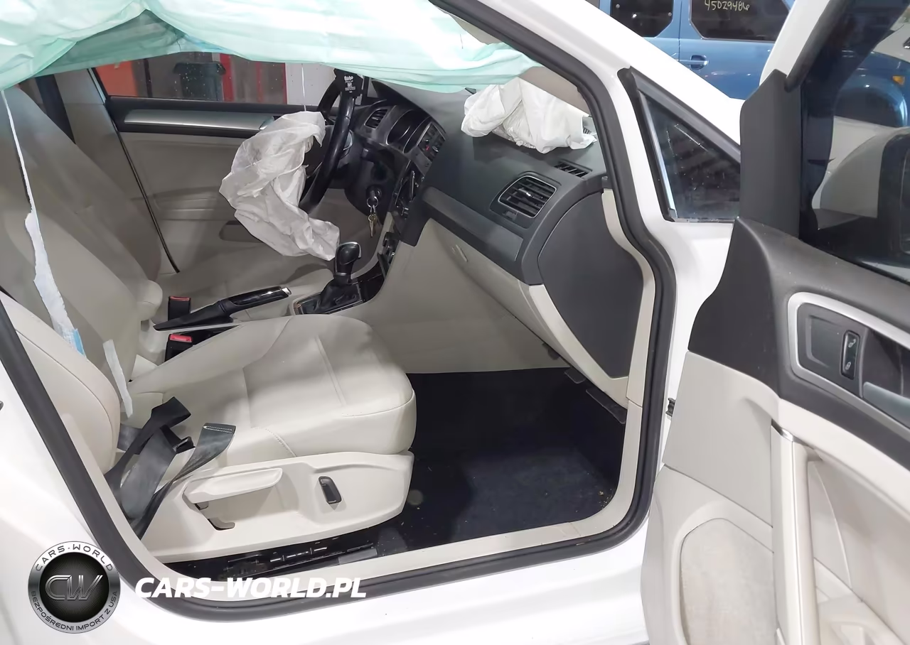2015 Volkswagen Golf Tsi S 4-Door VIN:3VW217AU5FM010137 - 5