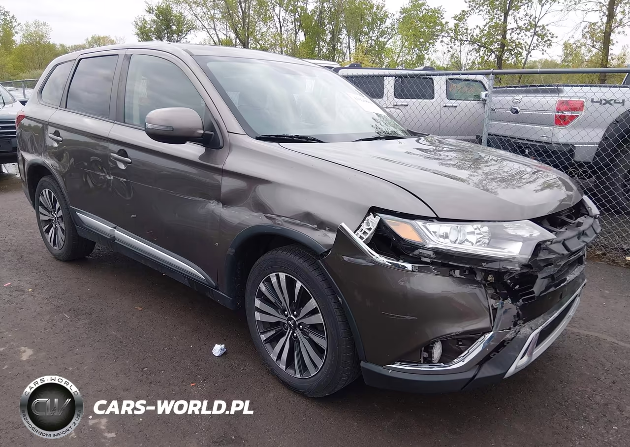 2019 Mitsubishi Outlander Se