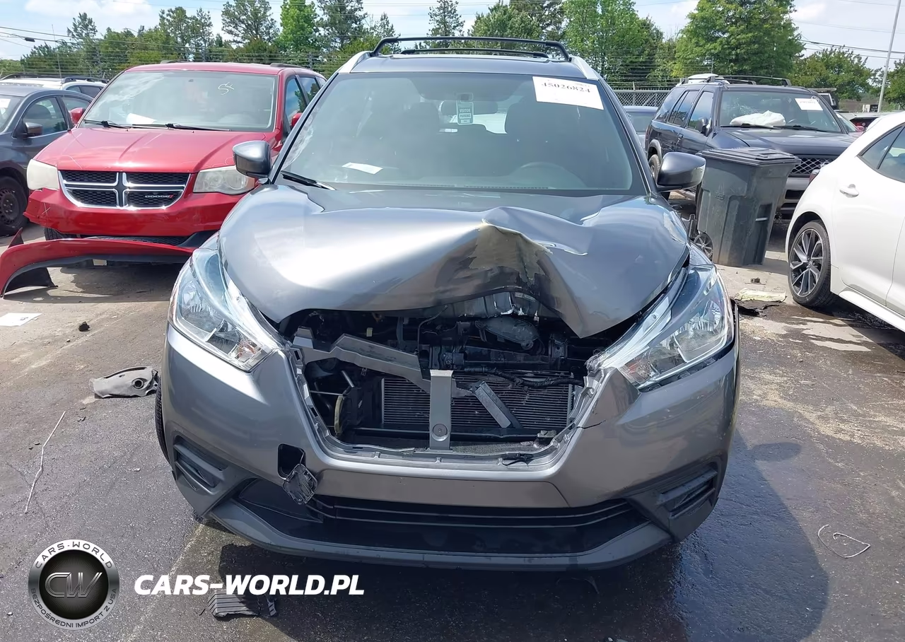 2019 Nissan Kicks Sv VIN:3N1CP5CU6KL501049 - 6