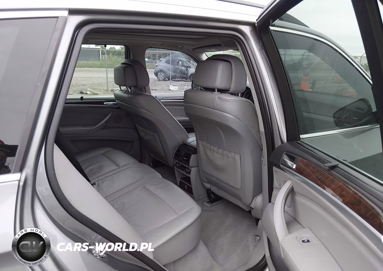 2009 BMW X5 xDrive48I VIN:5UXFE83579L310089 - 8