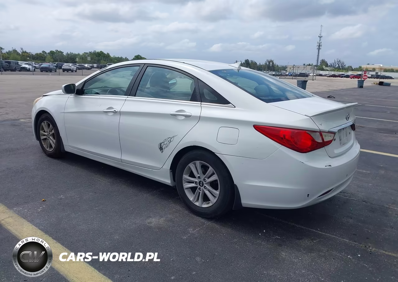 2013 Hyundai Sonata Gls VIN:5NPEB4AC9DH656822 - 3