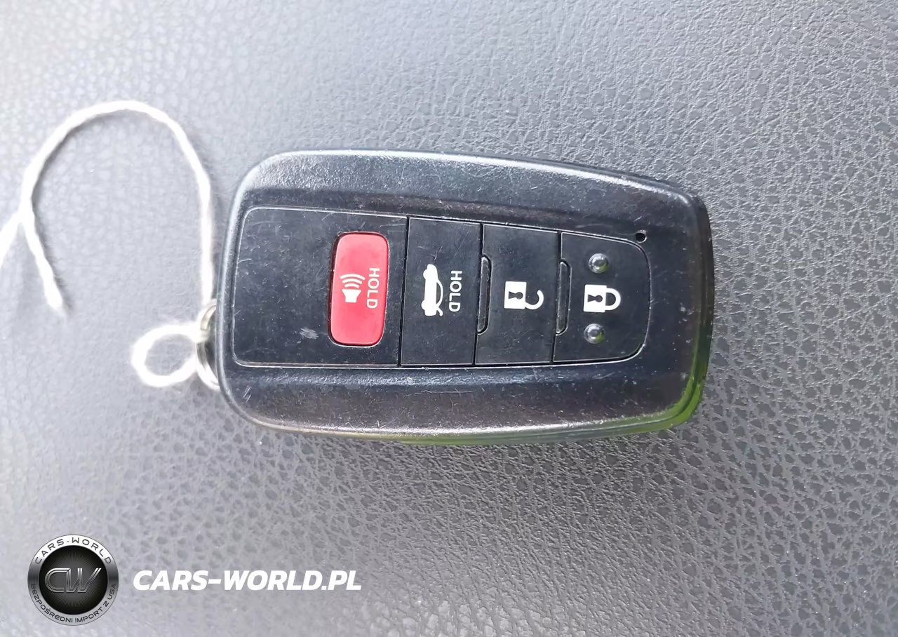 2021 Toyota Camry Se VIN:4T1T11AK0MU567805 - 11