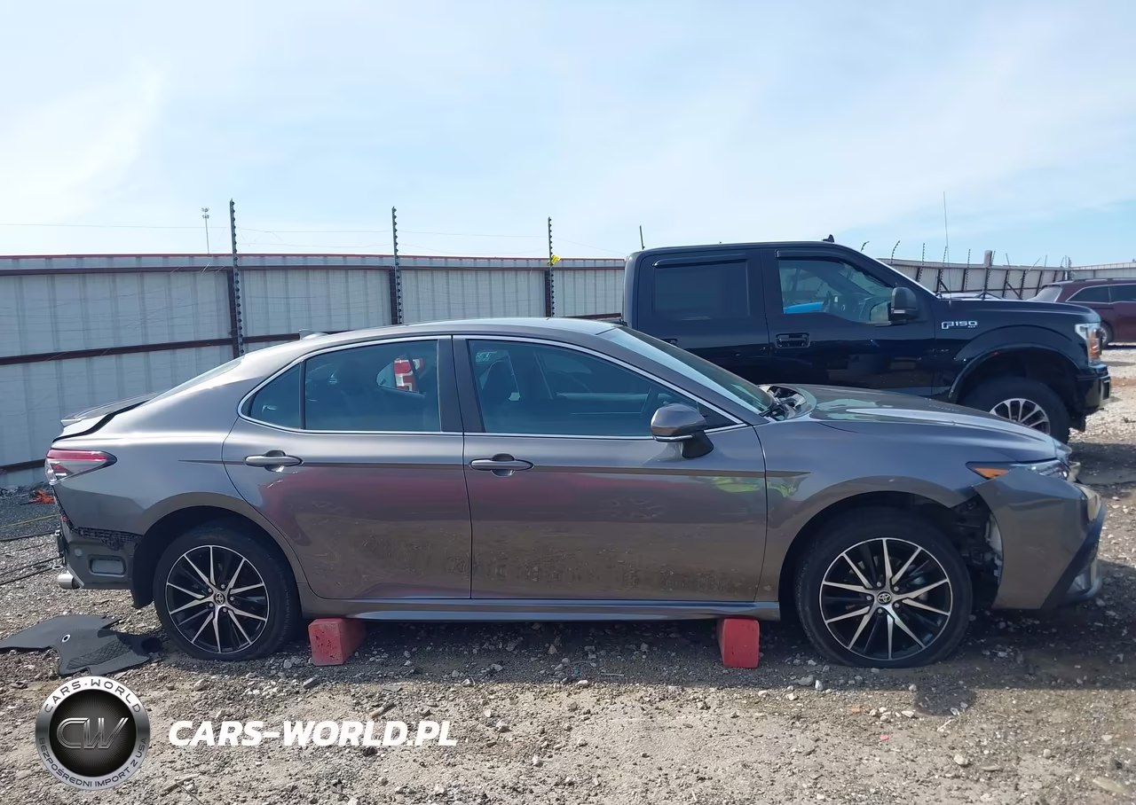 2021 Toyota Camry Se VIN:4T1T11AK0MU567805 - 13