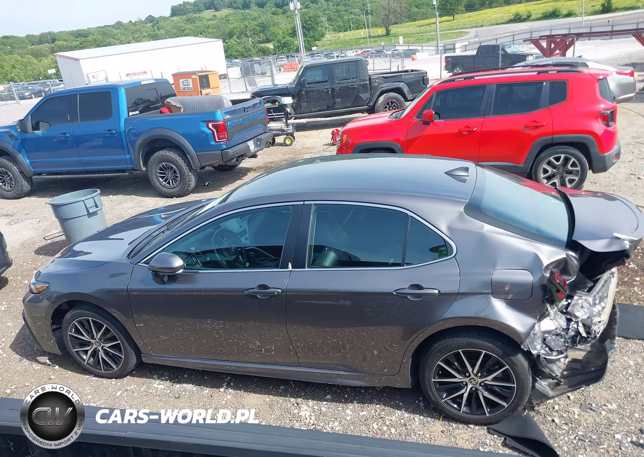 2021 Toyota Camry Se VIN:4T1T11AK0MU567805 - 14