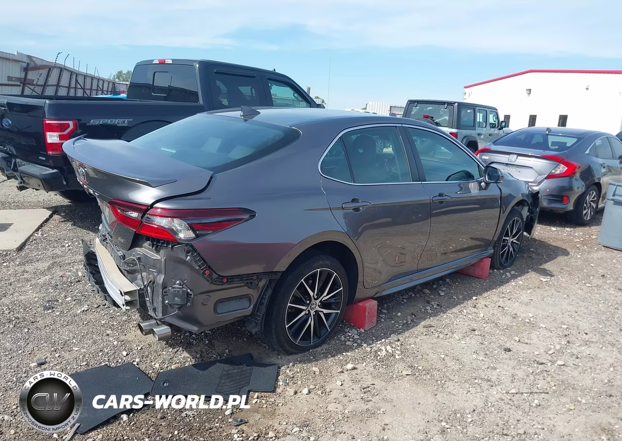 2021 Toyota Camry Se VIN:4T1T11AK0MU567805 - 4