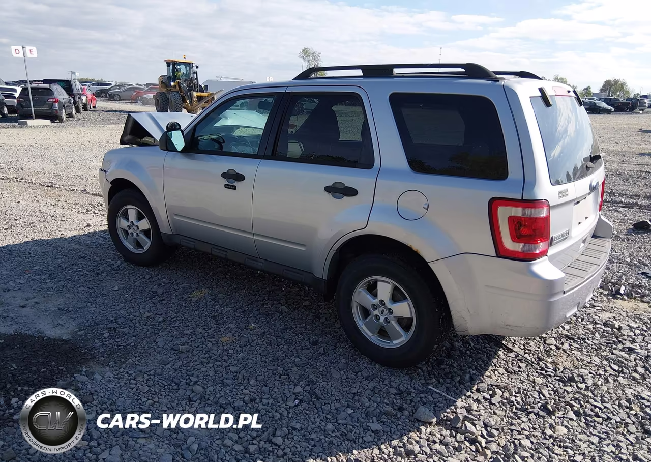 2012 Ford Escape Xlt VIN:1FMCU9D75CKB51983 - 3