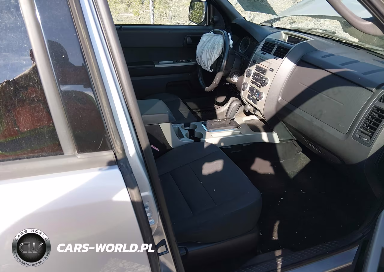 2012 Ford Escape Xlt VIN:1FMCU9D75CKB51983 - 5