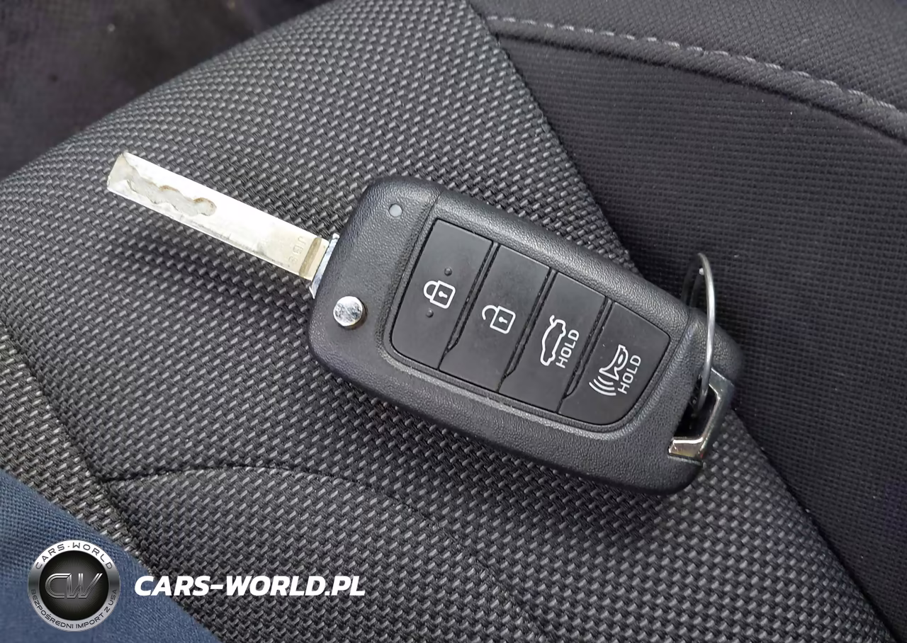 2025 Hyundai Elantra Se VIN:KMHLL4DG7SU970678 - 11