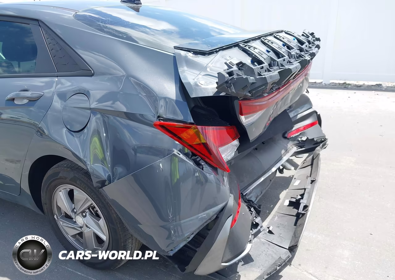 2025 Hyundai Elantra Se VIN:KMHLL4DG7SU970678 - 17