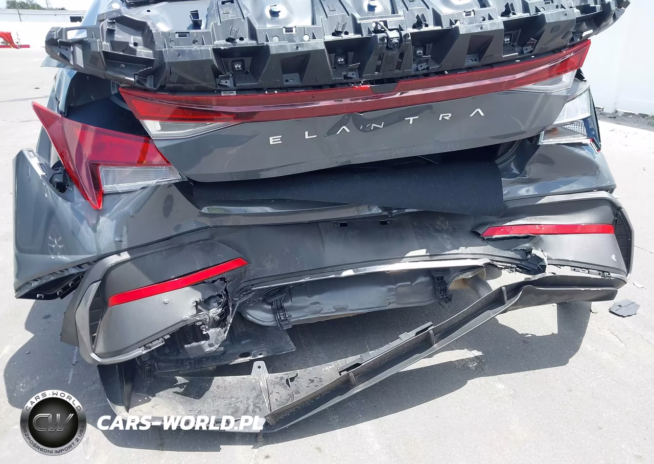 2025 Hyundai Elantra Se VIN:KMHLL4DG7SU970678 - 6