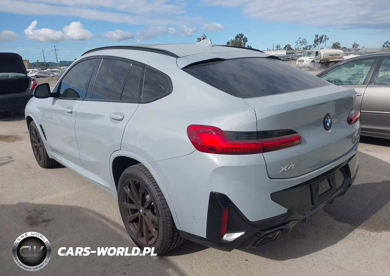 2025 BMW X4 xDrive30I VIN:5UX33DT08S9185693 - 3