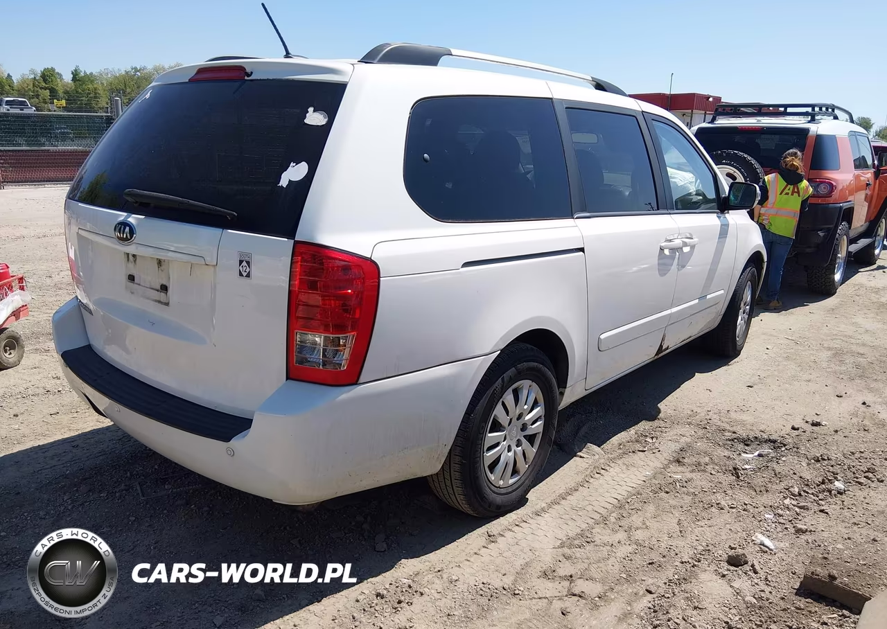 2014 Kia Sedona Lx VIN:KNDMG4C78E6551858 - 4