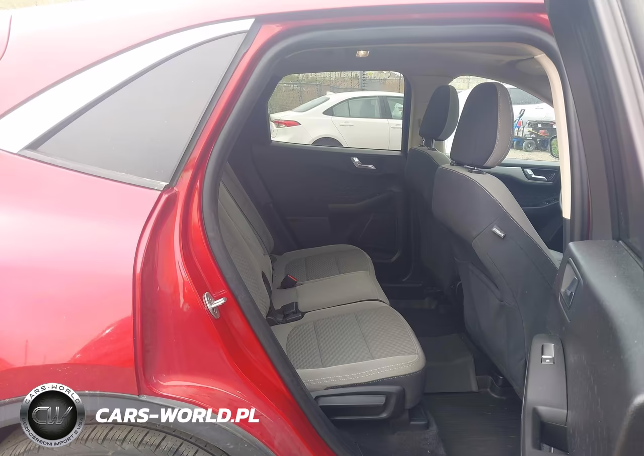 2020 Ford Escape Se VIN:1FMCU0G61LUA83393 - 8