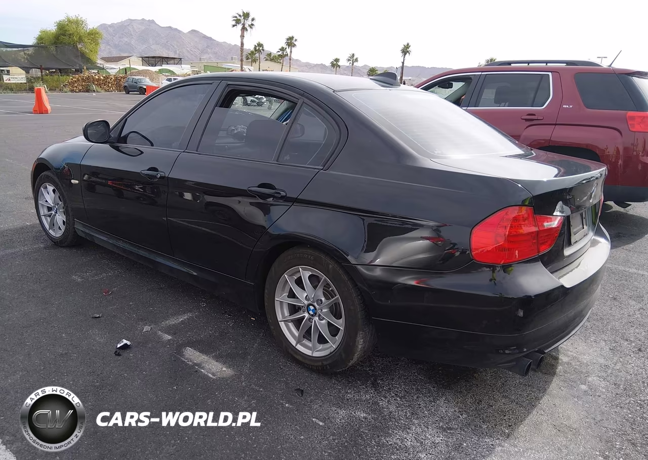 2010 BMW 328I VIN:WBAPH5G57ANM69674 - 3