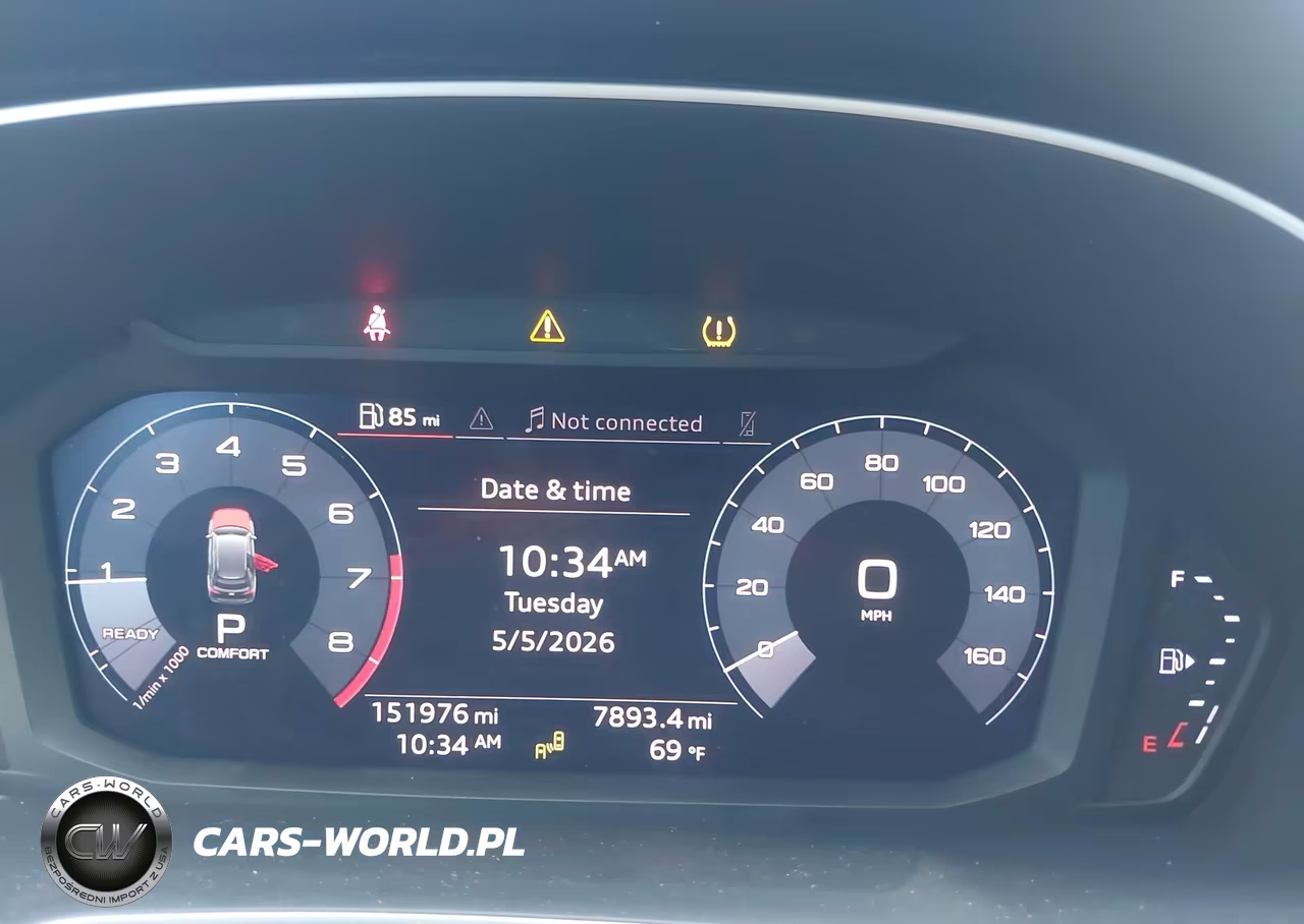 2019 Audi Q3 2.0T S Line Premium VIN:WA1EECF34K1065306 - 7