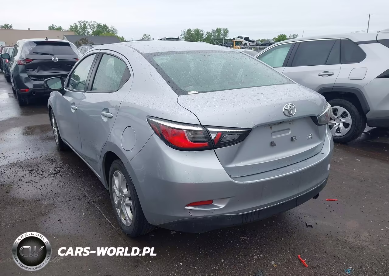 2017 Toyota Yaris Ia VIN:3MYDLBYV6HY155160 - 3