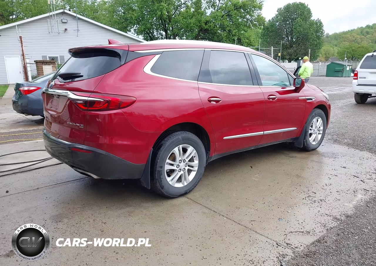 2018 Buick Enclave Essence VIN:5GAEVAKW3JJ125361 - 4