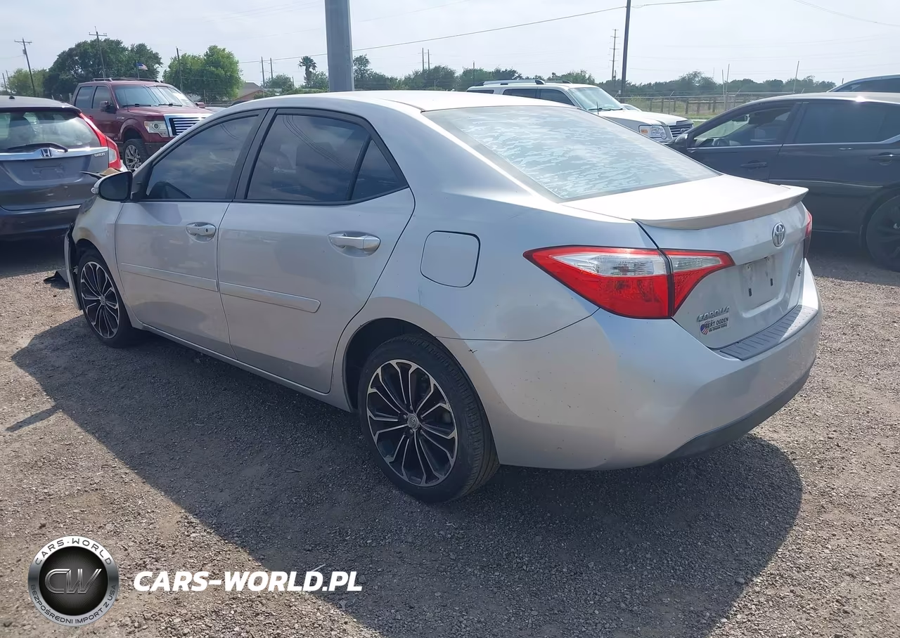 2015 Toyota Corolla S Plus VIN:5YFBURHE0FP234168 - 3