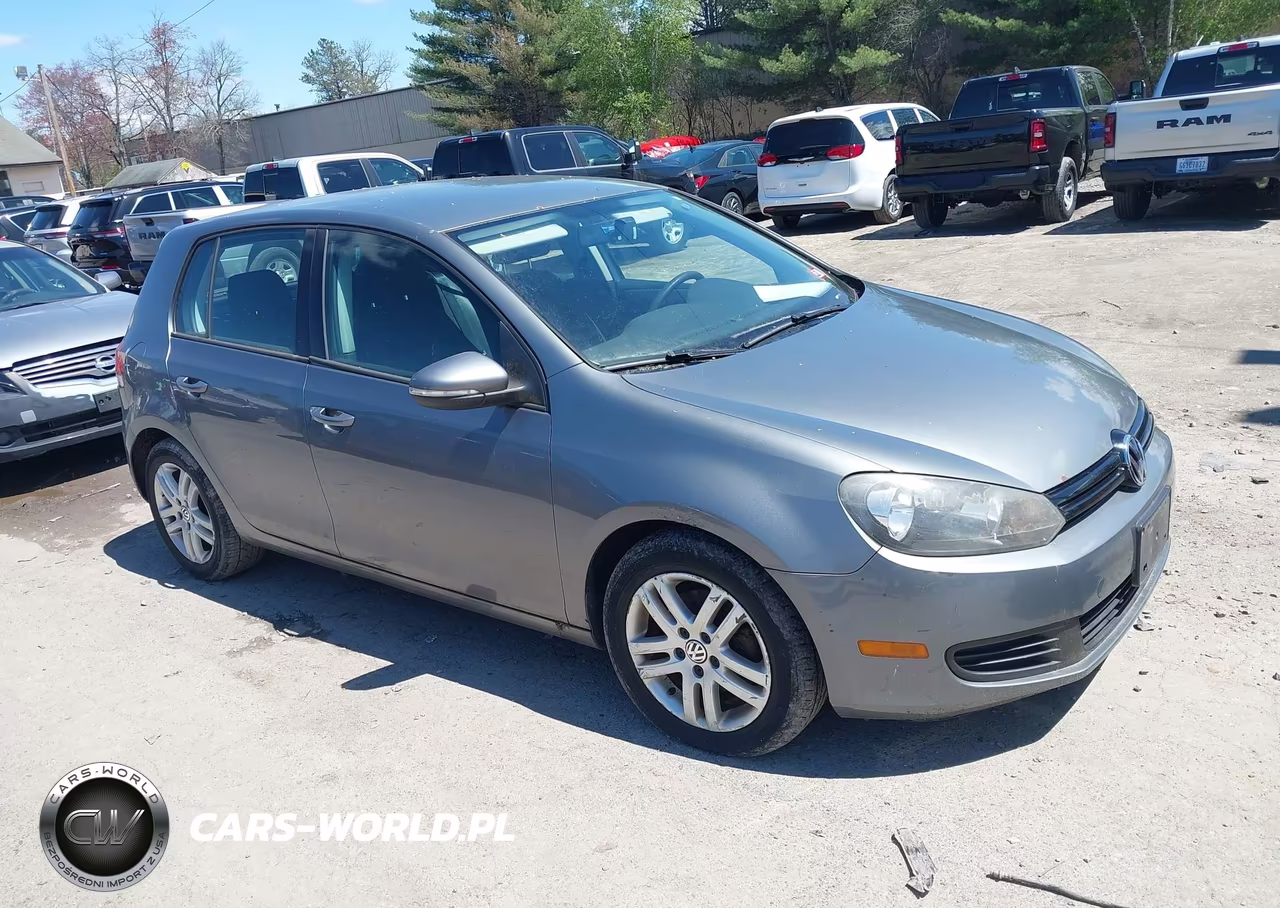 2011 Volkswagen Golf 2.5L 4-Door