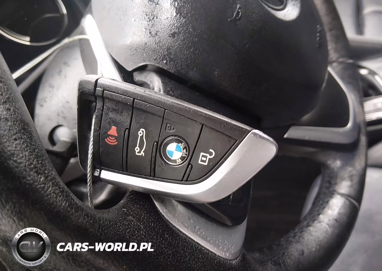 2018 BMW X2 xDrive28I VIN:WBXYJ5C39JEF71404 - 11